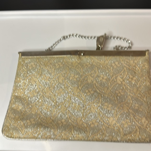 Hinged clutch with lace and silver sparkle detail - Picture 4 of 5
